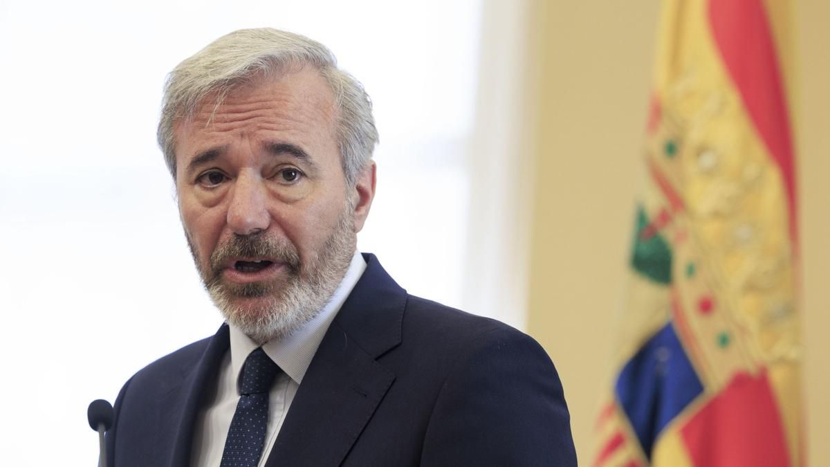 Un breve texto para Jorge Azcón (y todos los hombres)