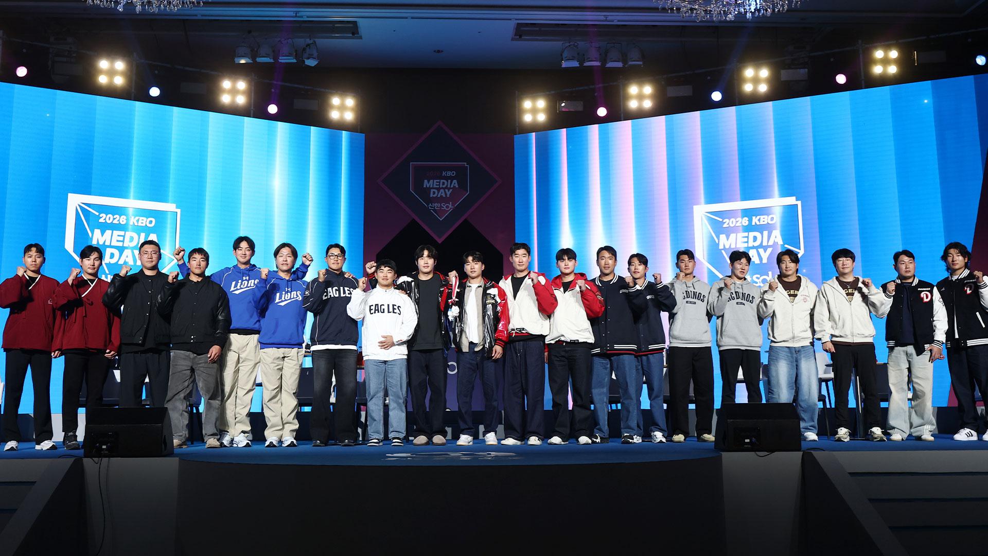 손가락 하나에 담긴 우승 선언...개막 출사표