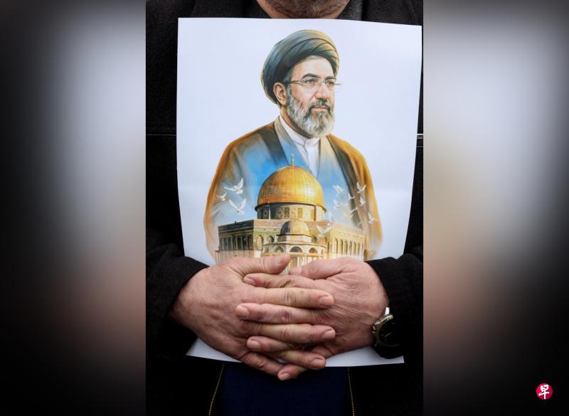 穆杰塔巴是“纸板人”？ 伊朗战时战略或由军方主导