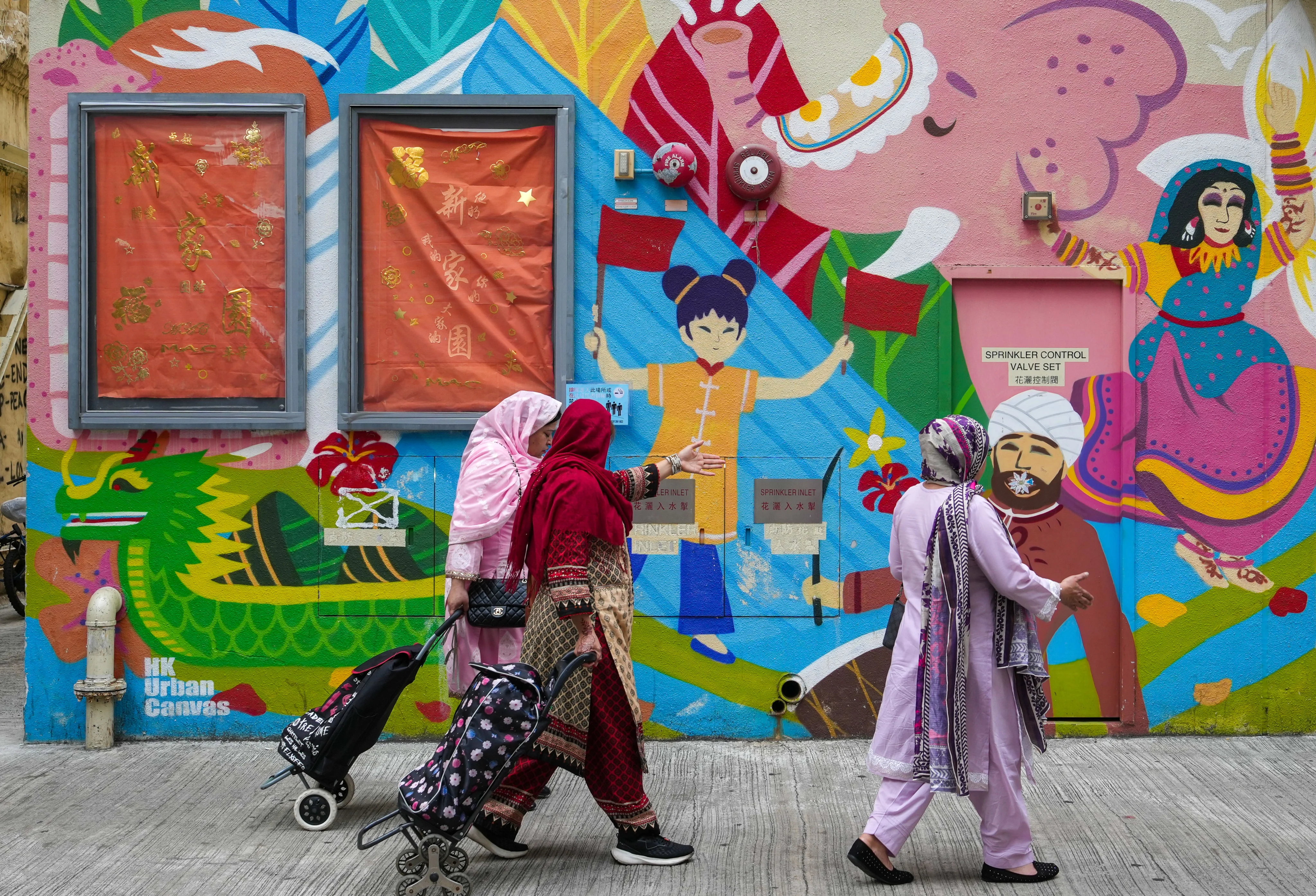 Official apps pose hurdles for Hong Kong’s ethnic minority groups, study finds