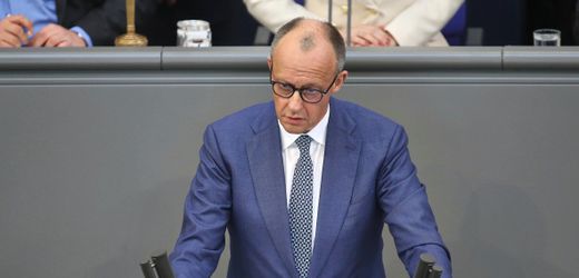 Friedrich Merz: Kanzler stellt sich im Bundestag den Fragen der Abgeordneten – Livestream