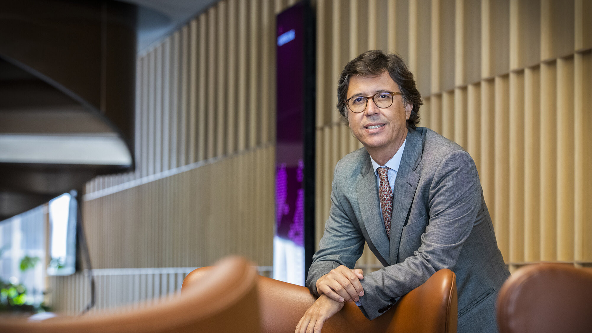 Cuatrecasas encerra 2025 com receitas de 447,1 milhões de euros