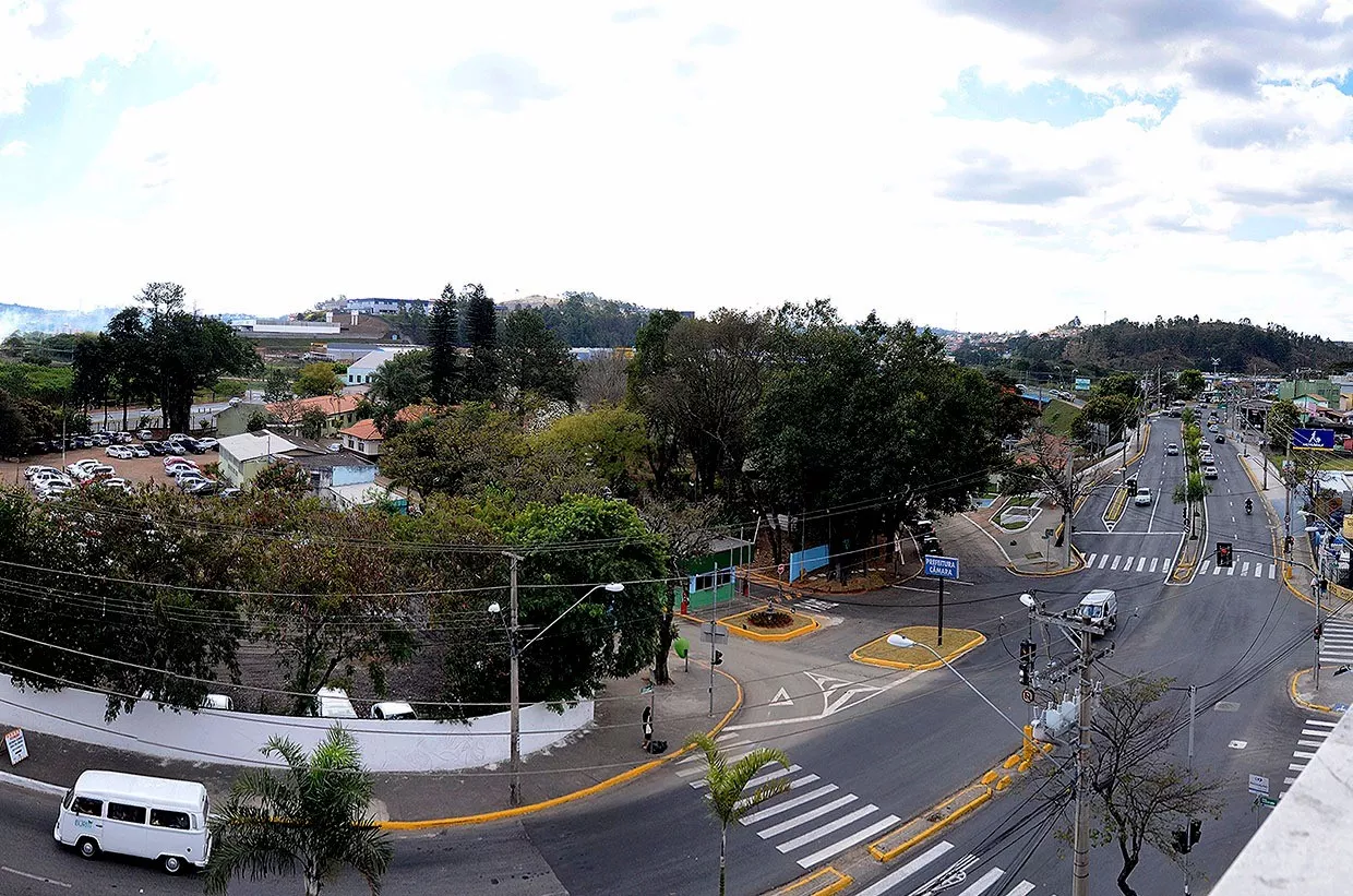 Prefeitura de Várzea Paulista alerta para golpe contra candidatos de processo seletivo para professores