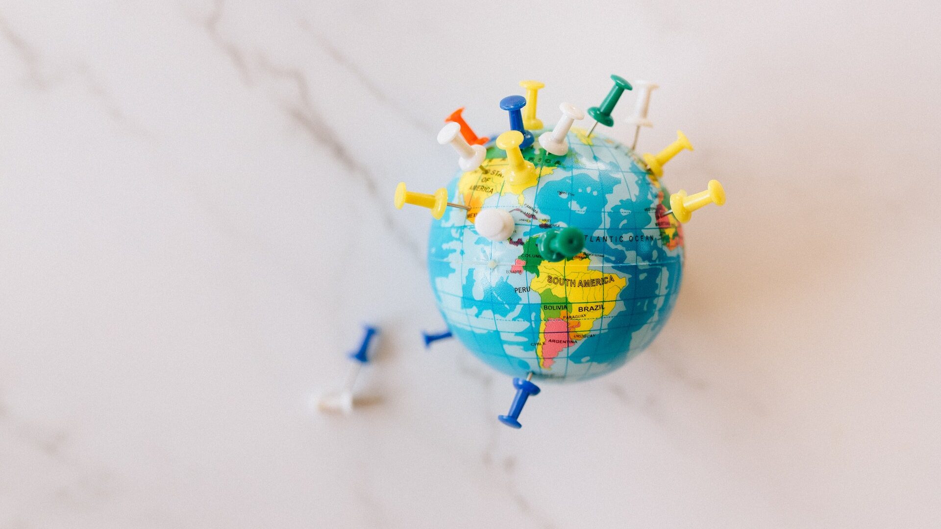 OCDE corta crescimento da Zona Euro para 0,8% este ano devido à guerra no Médio Oriente