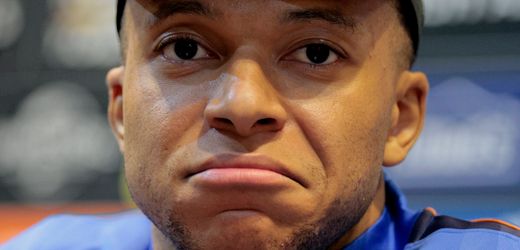Fußballstar Kylian Mbappé dementiert Berichte über Fehler bei Knie-Untersuchung