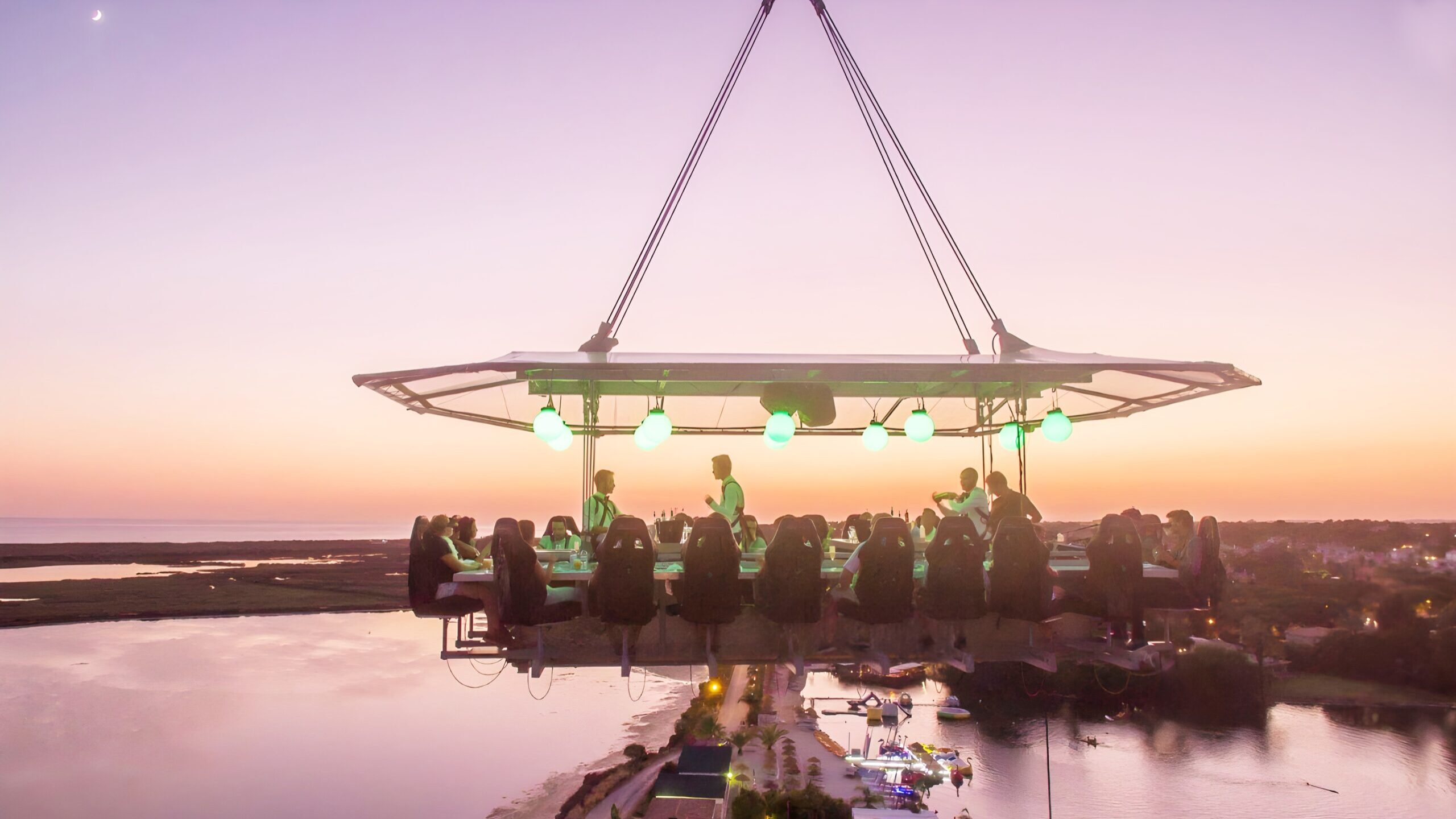 Marketing nas alturas? Sky Lounge relança-se no mercado