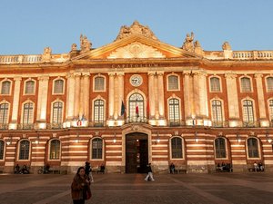 VIDEO. Toulouse bientôt 3e ville de France devant Lyon : qu’en pensent les Toulousains ?