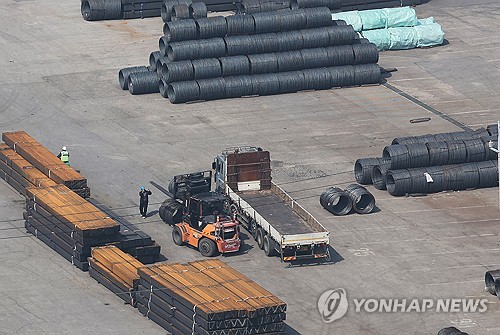 '중동 사태'에 4월 기업경기 전망 '뚝'…계엄 후 최대 폭 하락