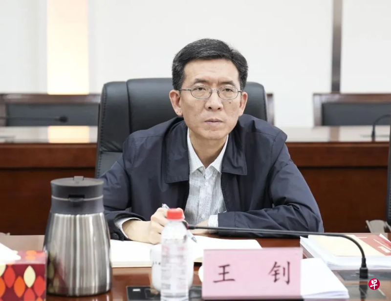 “70后”王钊任浙江副省长