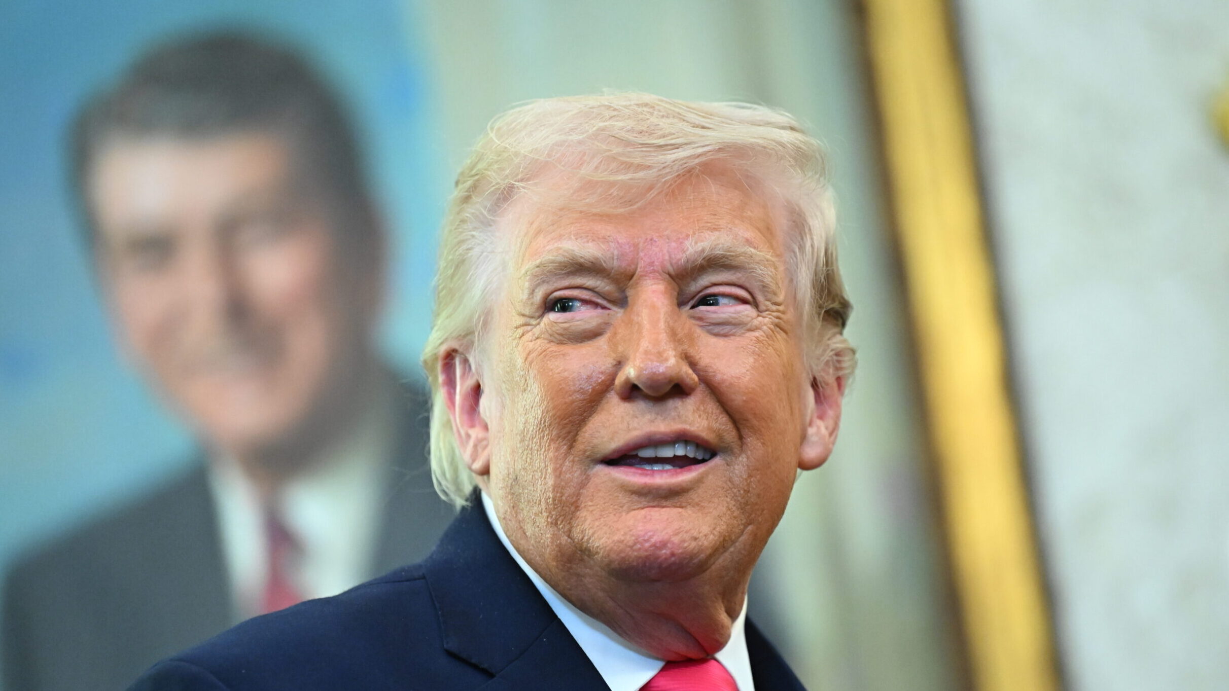 Trump visita Pequim a 14 e 15 de maio