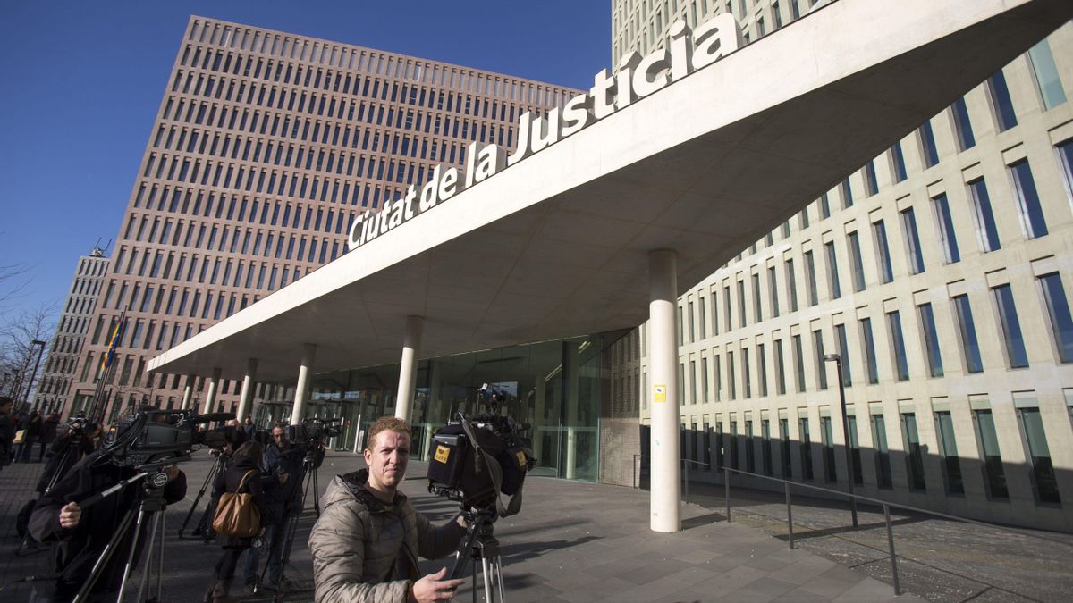 La jueza rechaza por tercera vez la petición de los ultras Abogados Cristianos para frenar la eutanasia de Noelia