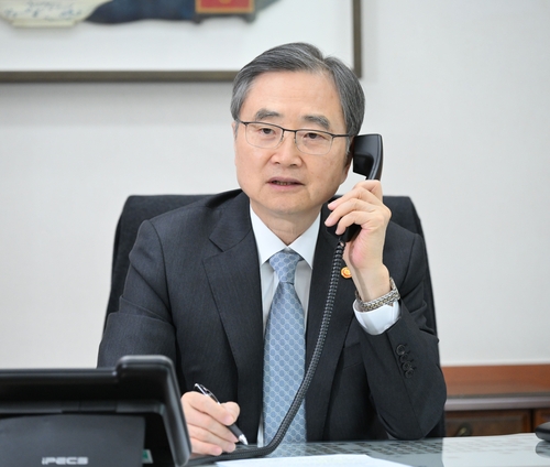 조현, 프랑스 외교장관과 통화…다음달 마크롱 방한 논의