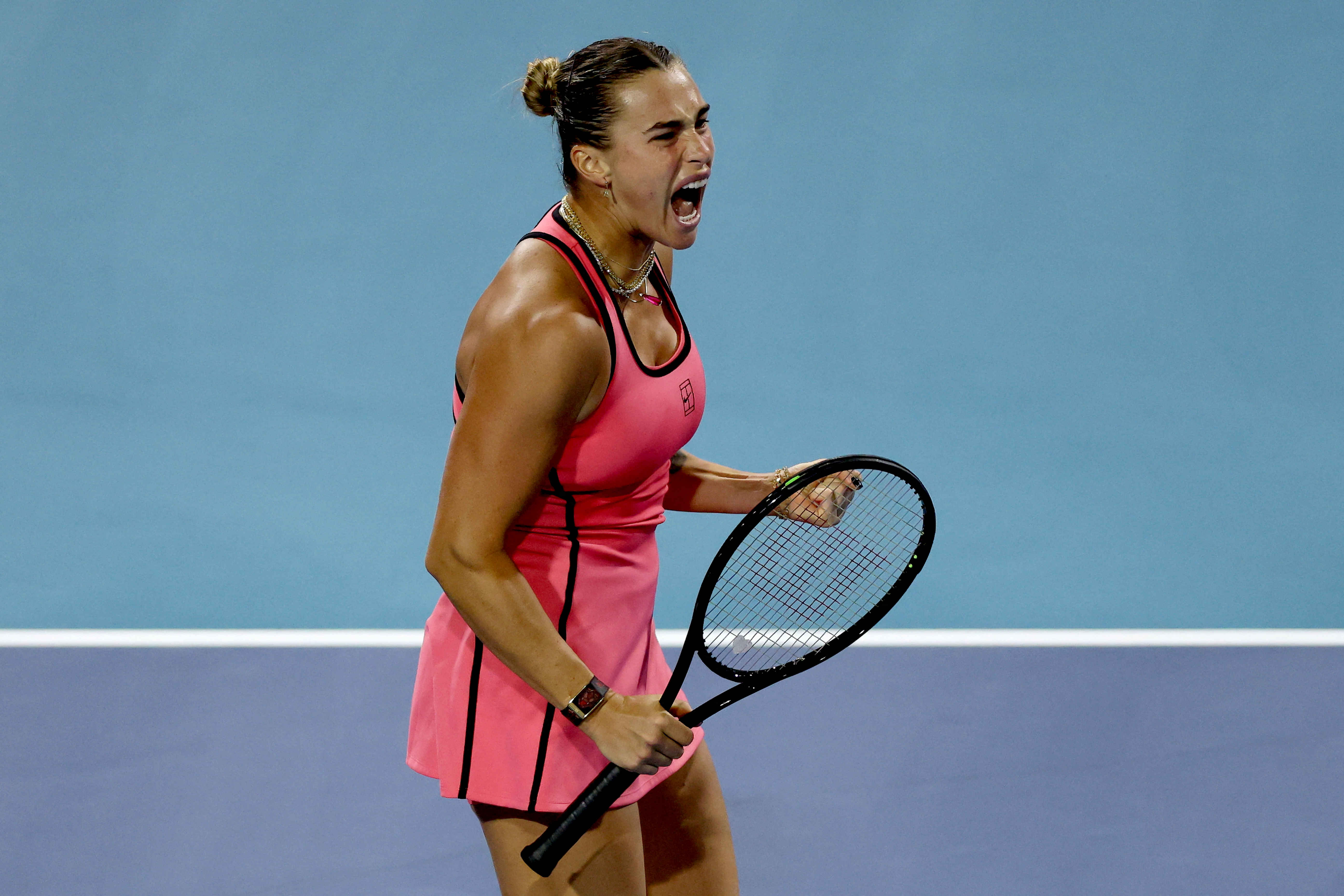 Miami : Sabalenka remporte le choc contre Rybakina, affrontera Gauff en finale