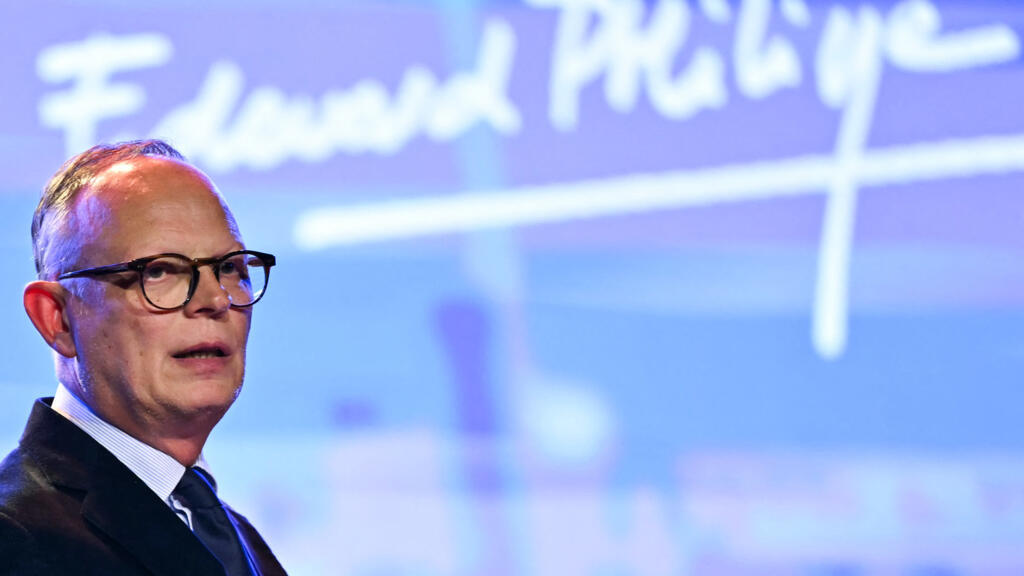 Fort de sa victoire au Havre, Édouard Philippe se place sur la ligne de départ pour la présidentielle