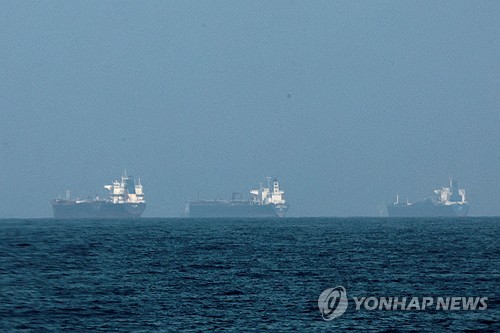 이란, 호르무즈 '통행료' 방침 강조…한번에 30억씩?