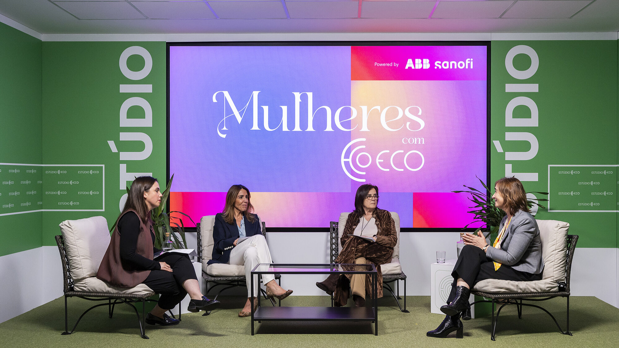 Maioria das empresas notificadas pela ACT já apresentou plano contra fosso salarial entre homens e mulheres