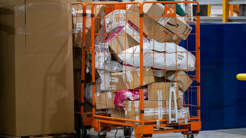 Taxe petit colis contournée: le gouvernement contre-attaque, mais les plateformes échappent toujours aux 2 euros