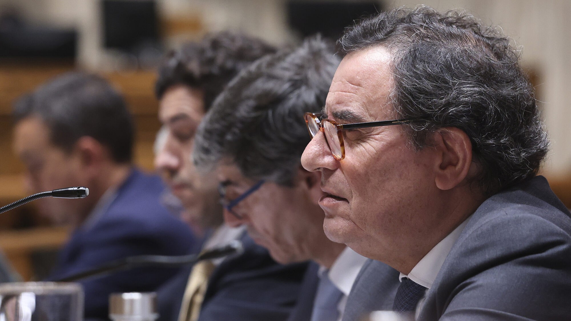 Municípios não têm tido “grande apetência” para receberem edifícios público, diz ministro da Economia