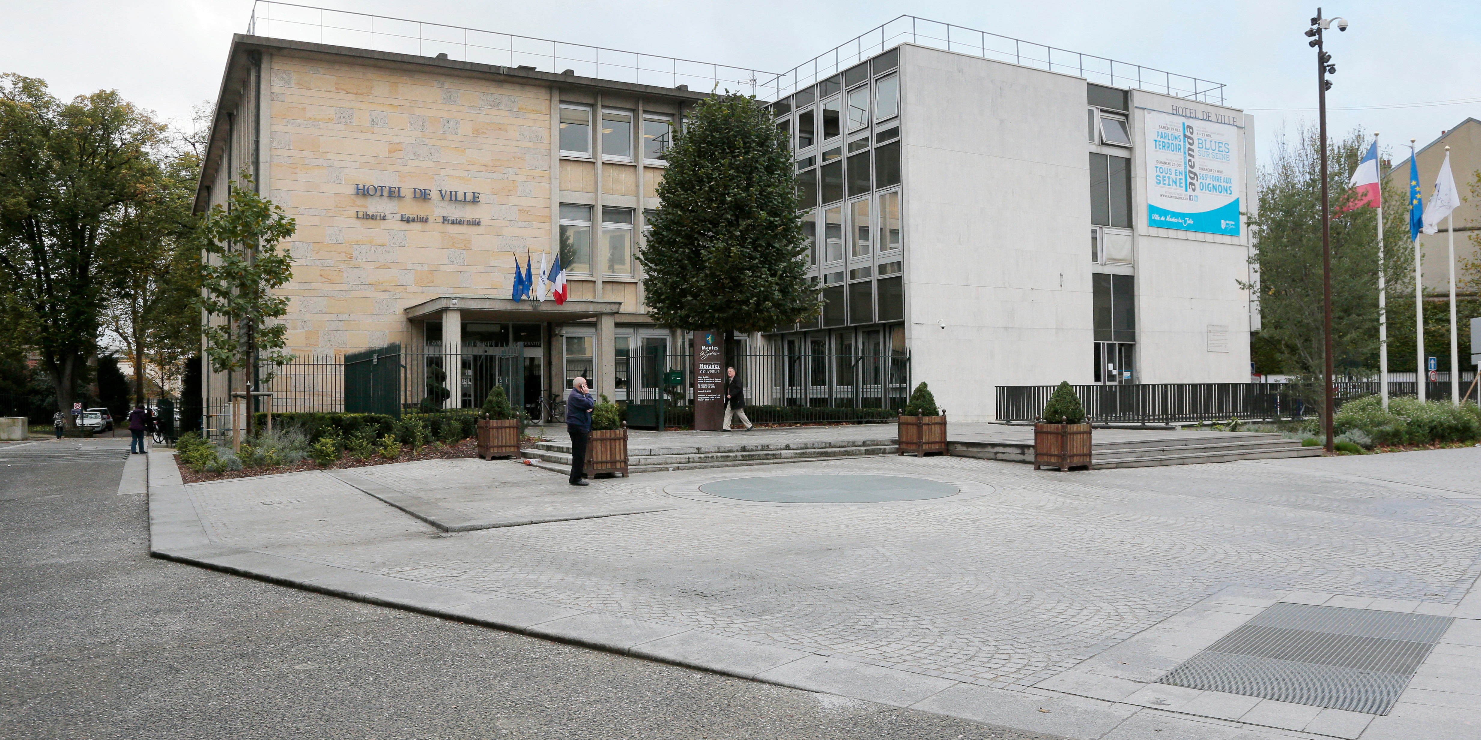 Violences après les élections municipales : l’inquiétude grandit à Mantes-la-Jolie