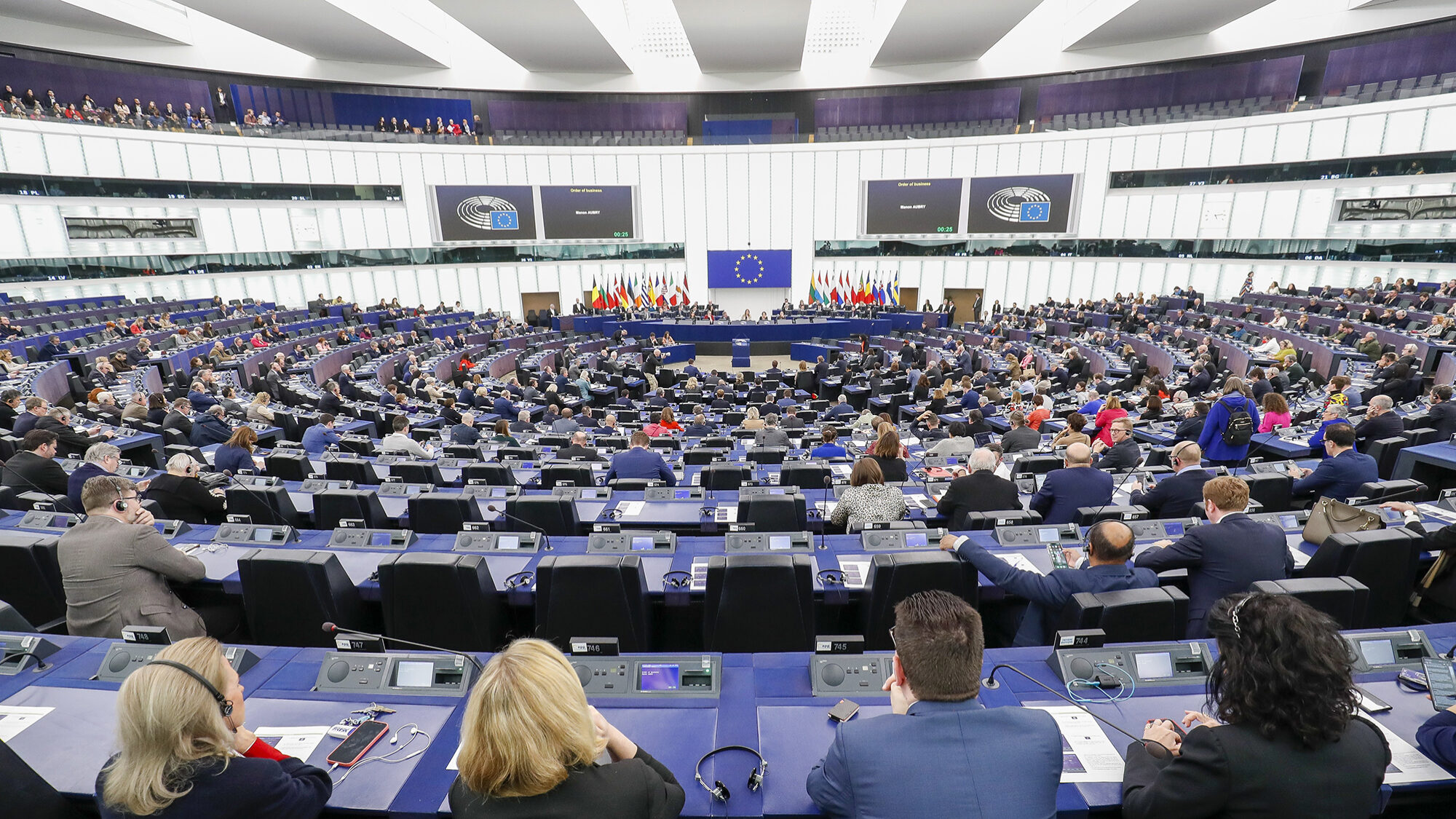 Parlamento Europeu dá luz verde ao acordo UE-EUA, mas com salvaguardas