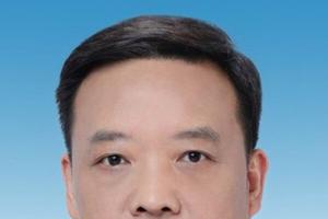 深圳新任“一把手”靳磊看望多位前任市领导