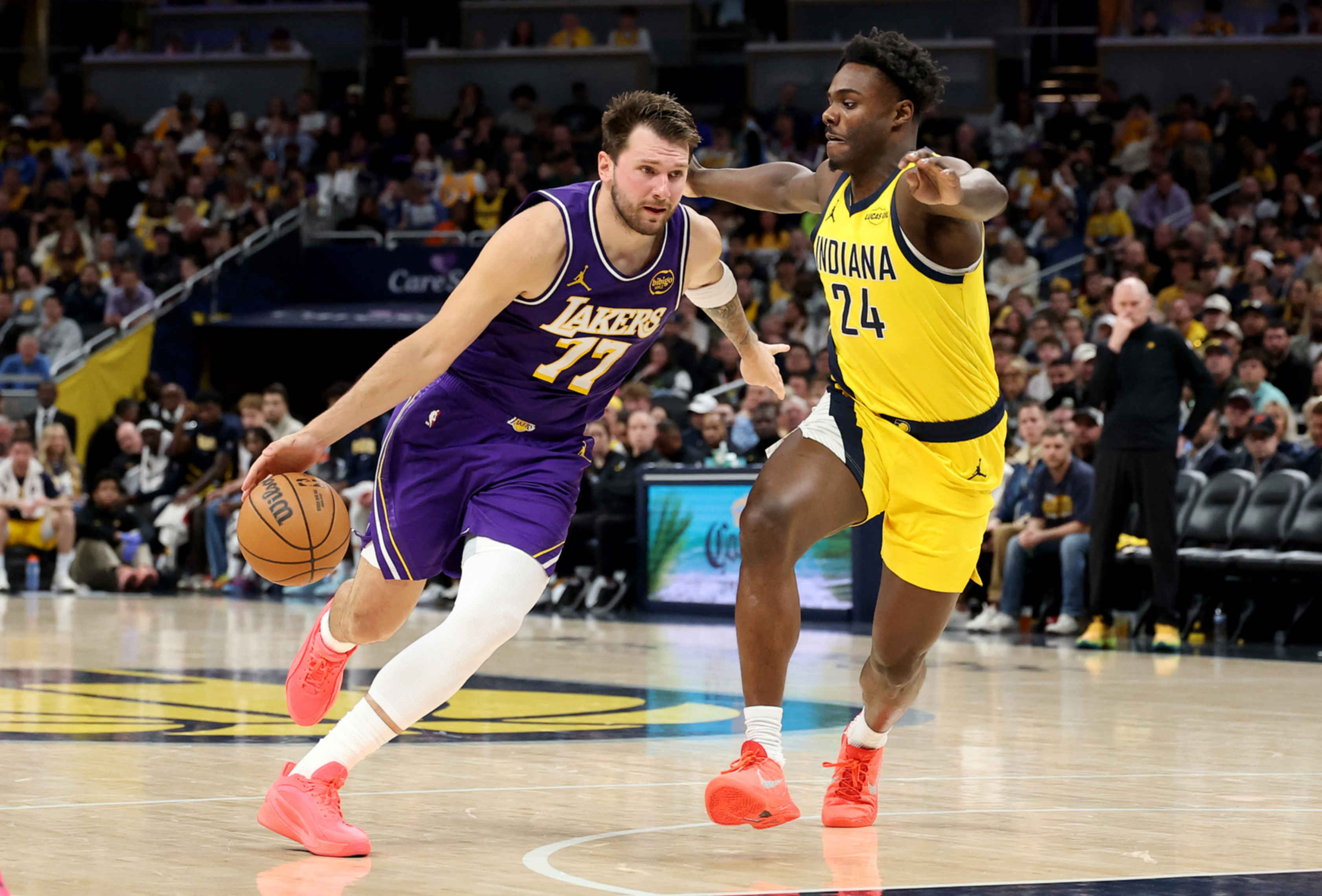 NBA : Doncic toujours bouillant, Wembanyama gagne sans transpirer