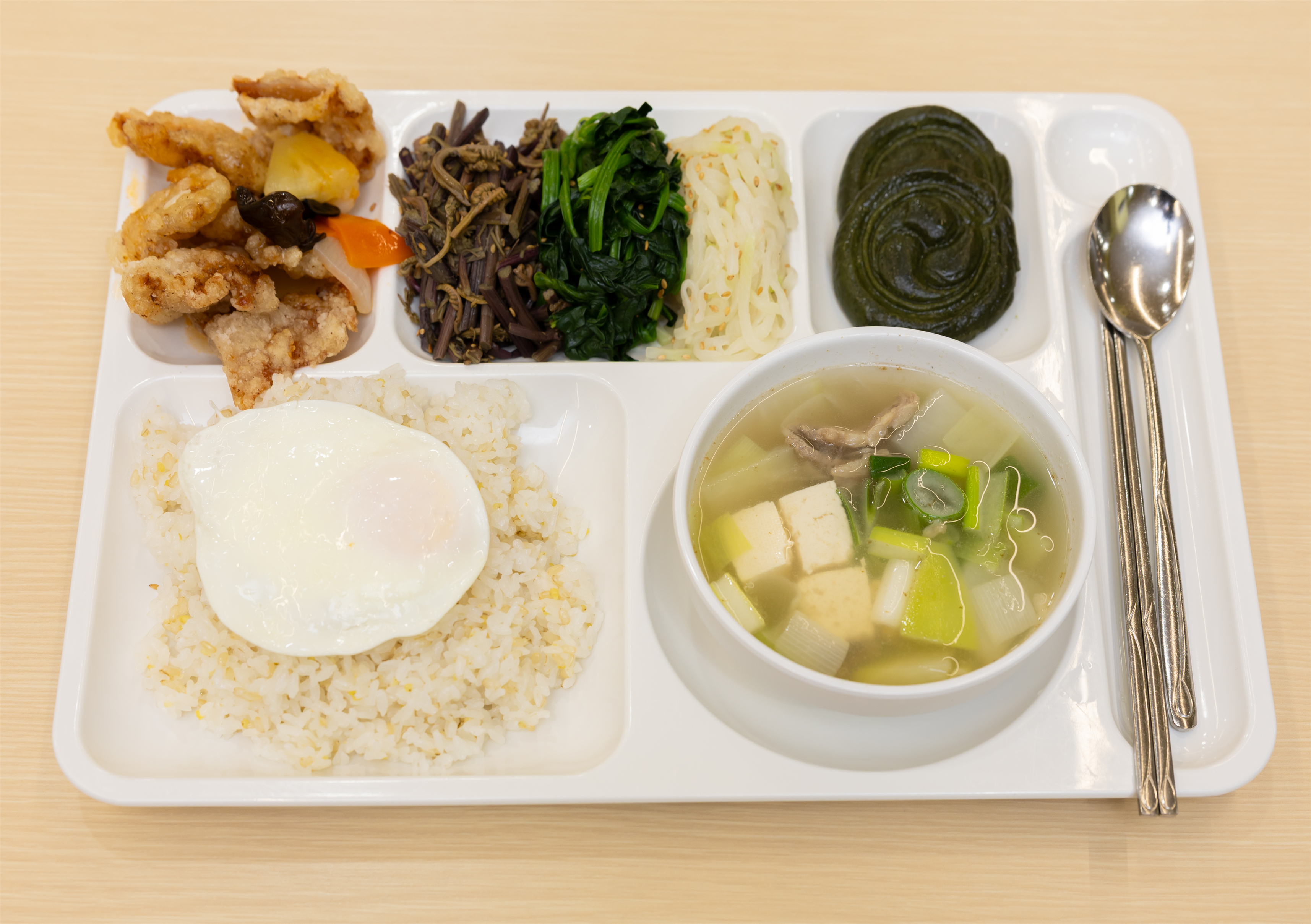 靑, 순국선열 기리는 '구내식당 특별 오찬' 마련