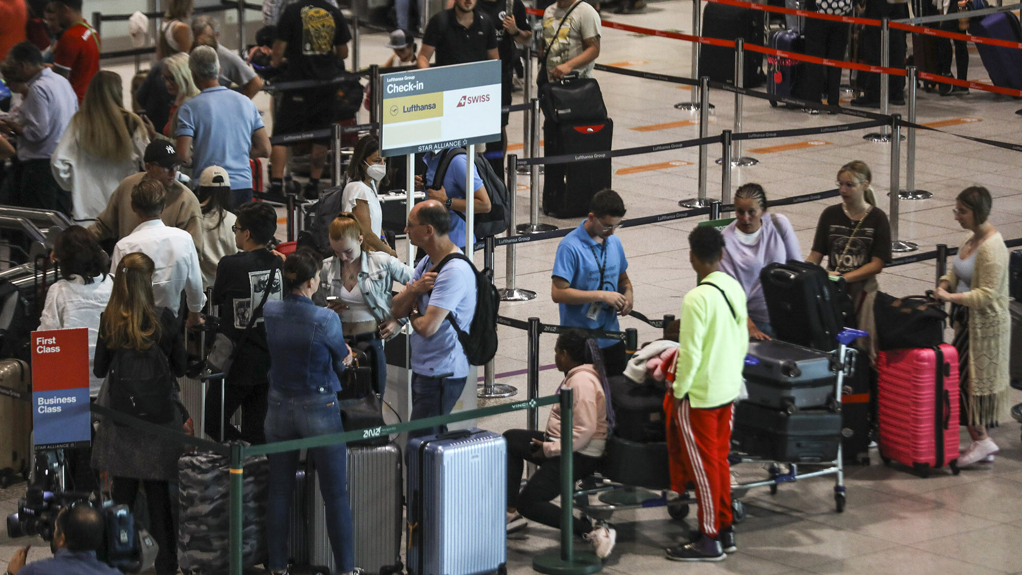 Agências de viagens alertam para “instabilidade” nos aeroportos e impacto no turismo