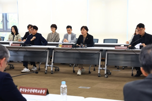 농식품부, 중동사태 대응 회의…비료·포장재 수급 점검